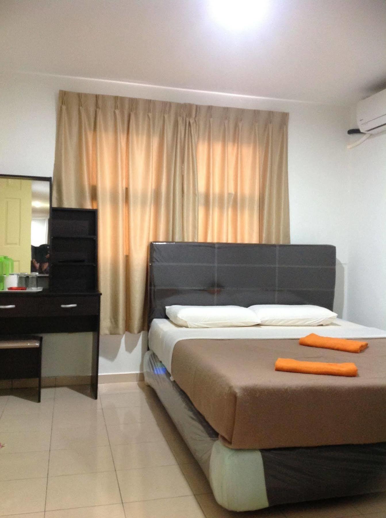 Silverwood Inn Miri Εξωτερικό φωτογραφία